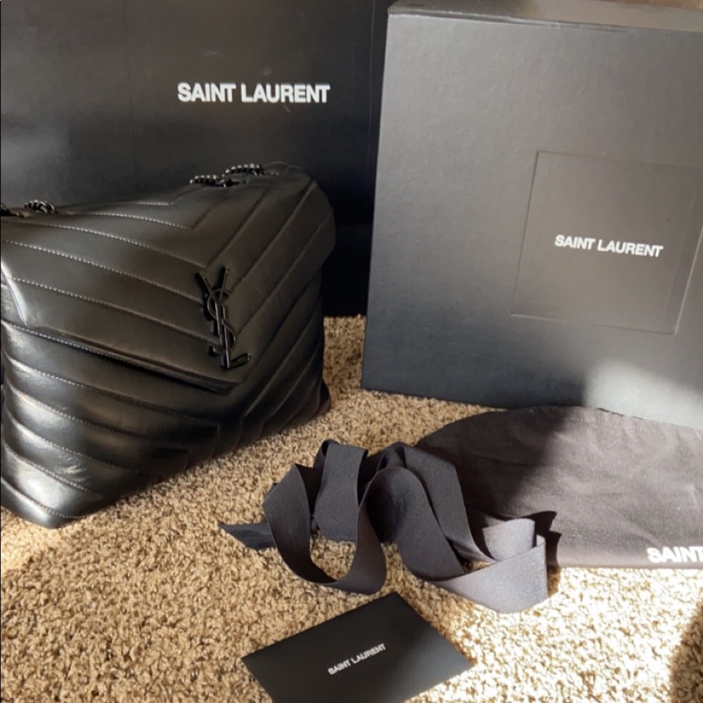 Saint Laurent YSL black Leather Bag (Authentic)